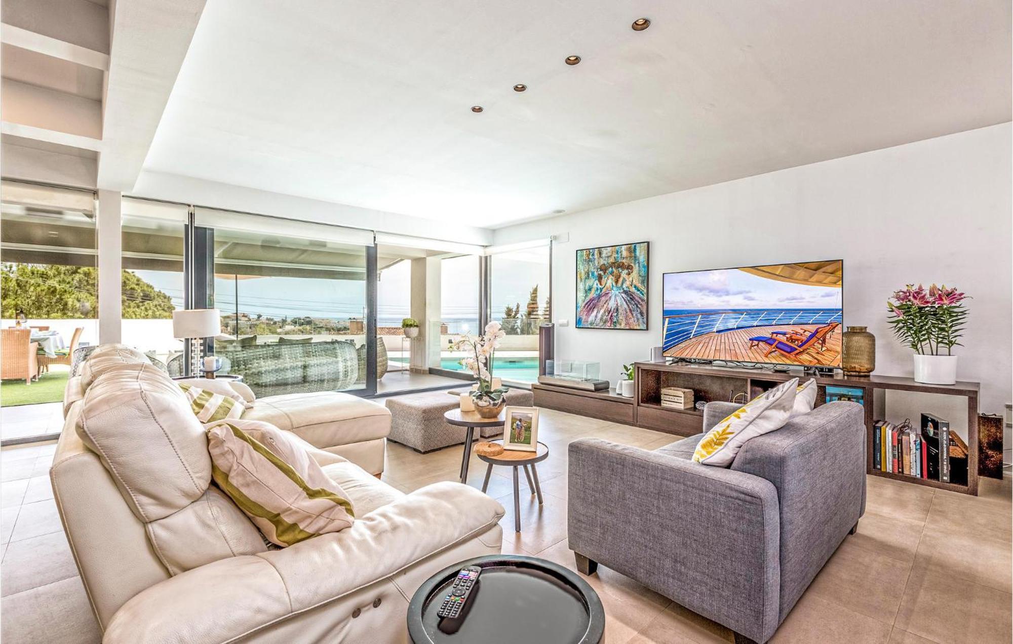 Awesome Home In Cala Del Moral With Kitchen La Cala Del Moral المظهر الخارجي الصورة